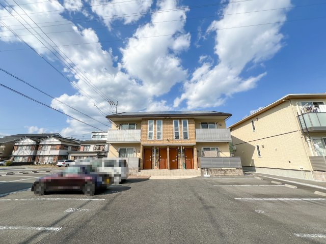 カルテットの外観