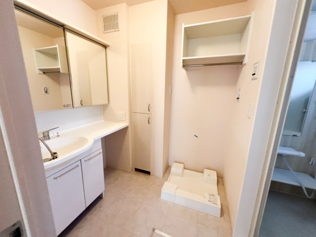 カルテットの洗面所