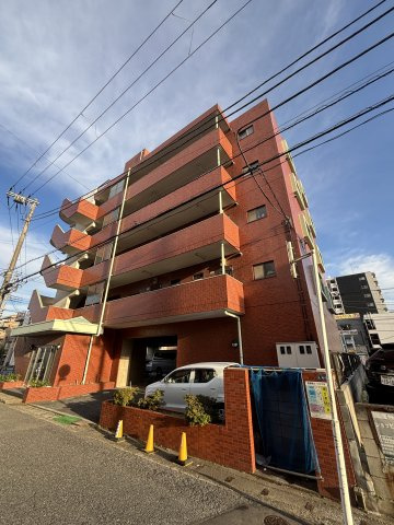 ウエルス幸の外観