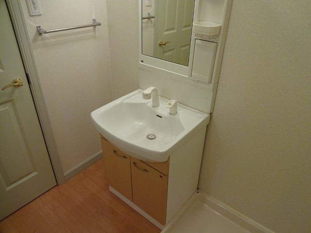 クオーレの独立洗面台|洗髪洗面化粧台(イメージ)