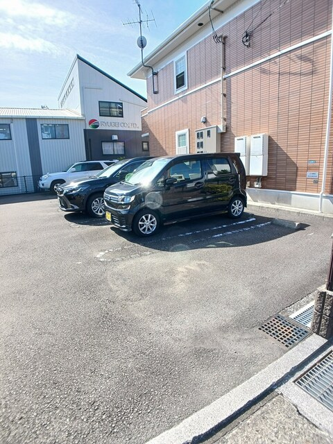 アヴァン　パルク　Ｗの駐車場|駐車場