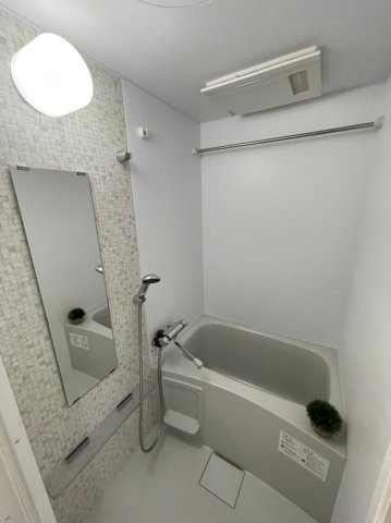 エスリード新栄プライム 名古屋市賃貸　仲介手数料無料の浴室