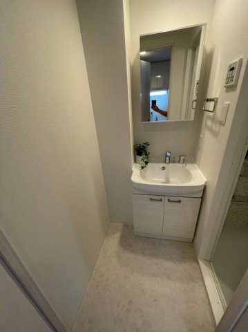 エスリード新栄プライム 名古屋市賃貸　仲介手数料無料の洗面所