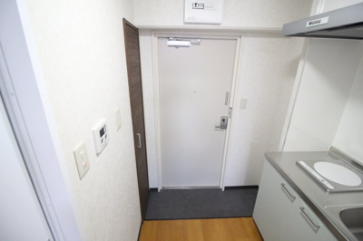 【玄関】 | ヴェルデ阿倍野 | 玄関