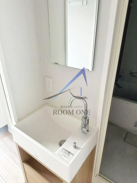 ジュウエル城西の洗面所|洗面台です。