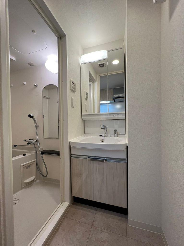 プレサンス伏見アーバンベース　名古屋市賃貸 仲介手数料無料の洗面所|洗面