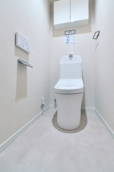【トイレ】 | 藤和シティコープ和白 | いつも綺麗に清潔に！ウォッシュレット付きトイレです。上部には収納を設置◎