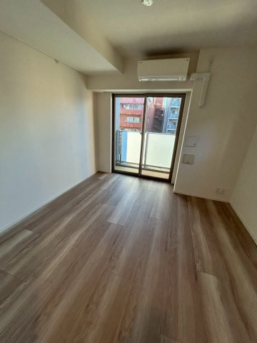 ラクラス浅草蔵前のエントランス