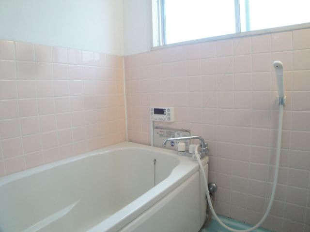 高木ビルの浴室