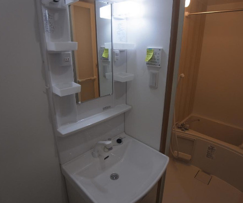 Blue Sky 南千住の洗面所