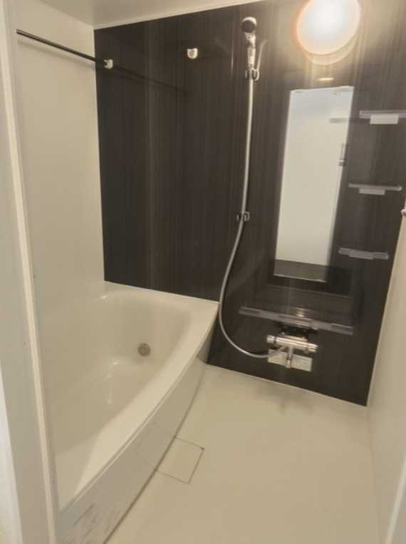 プライマル駒沢大学　礼金０　築浅　駅近の浴室