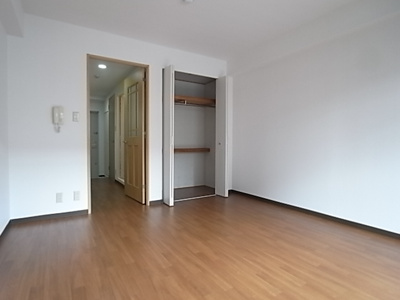 【寝室】 | ラフィネシャンブル