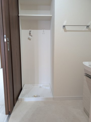 LEGEND東比恵の玄関