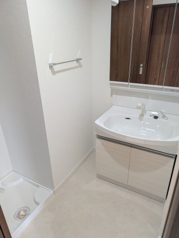 LEGEND東比恵の洗面所