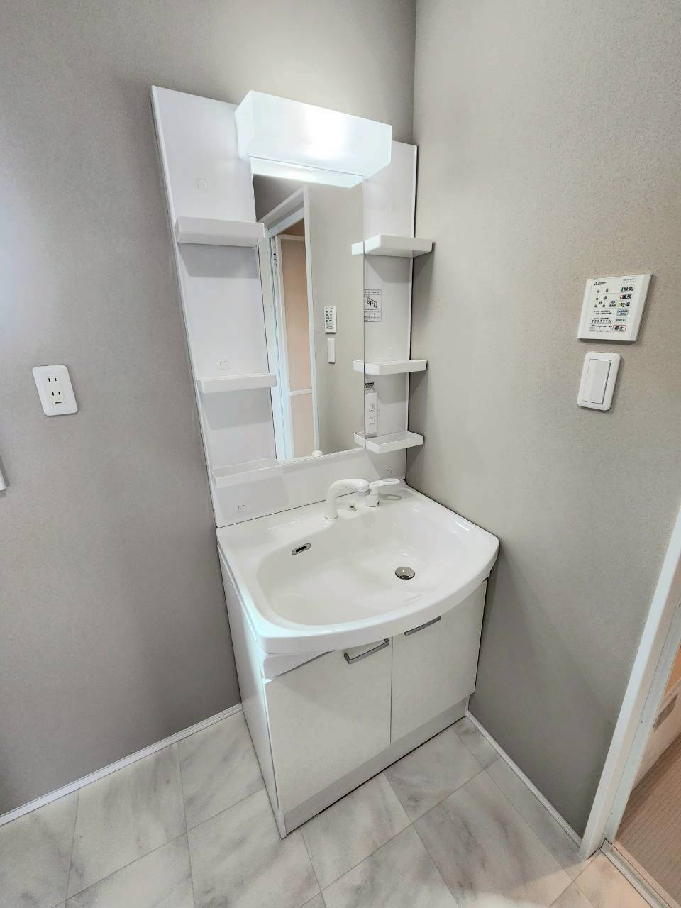 RESET HOUSE－リセットハウス中間市桜台2丁目の独立洗面台|独立洗面化粧台♪