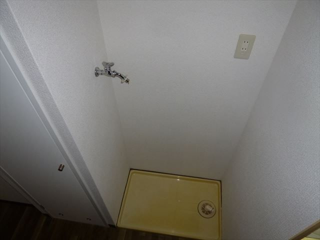 スカイコート浅草第三の設備|室内洗濯置場