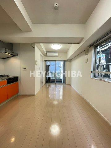 イクス・セラピアの居間・リビング