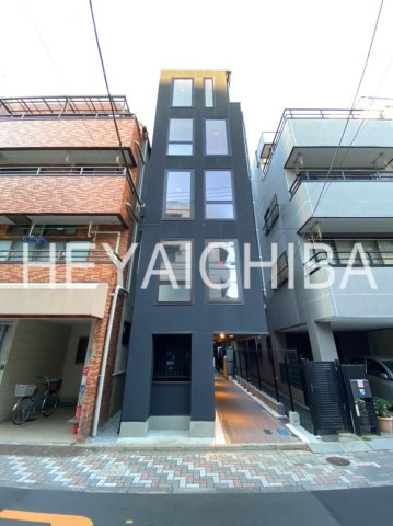 キャスバルクオーレ日暮里の外観