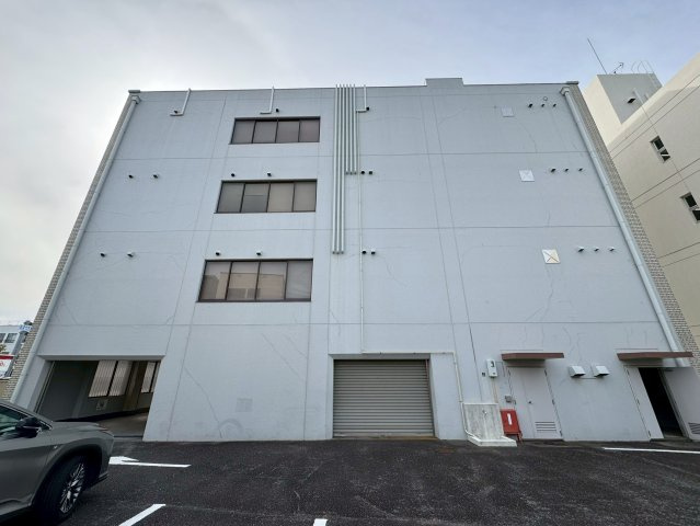 静岡市清水区　一棟ビルの外観
