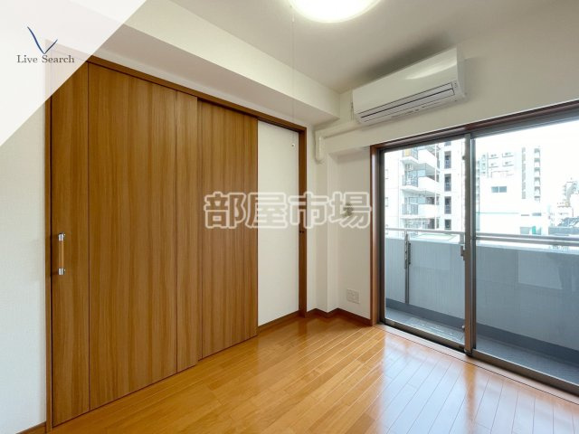 ヴェルディーク浅草の居間・リビング