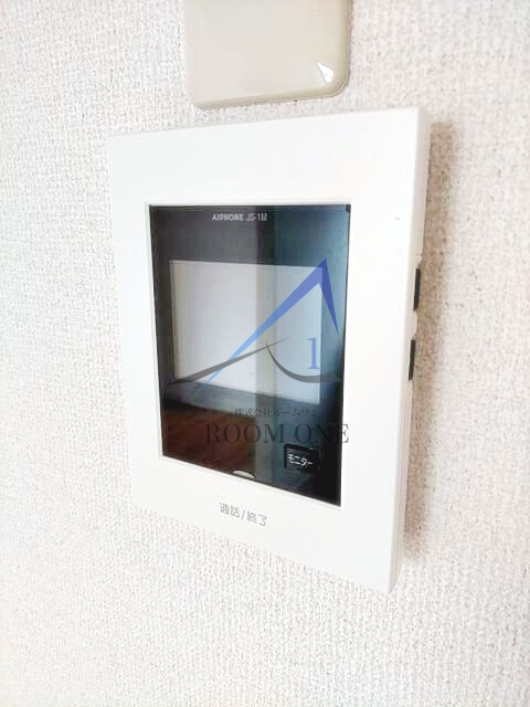 アーバン・ハウス大坪のセキュリティ|モニター付きインターホンです。