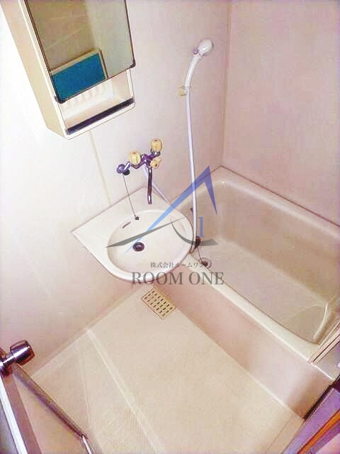 アーバン・ハウス大坪の浴室|お風呂です。