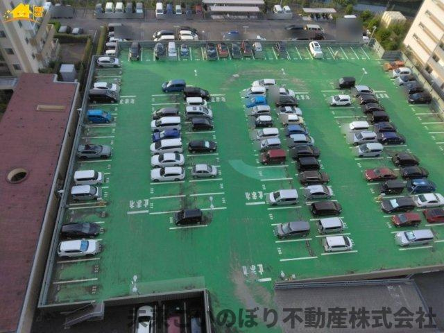 【駐車場】 | ビー・サイト | カースペースがあります