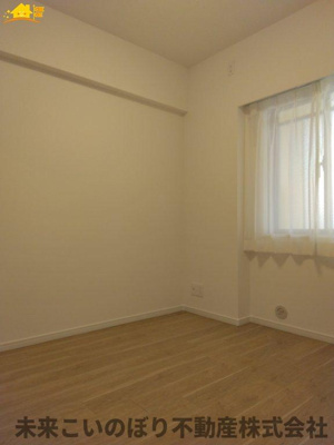 【洋室】 | ビー・サイト | 落ち着いた色調の洋室です