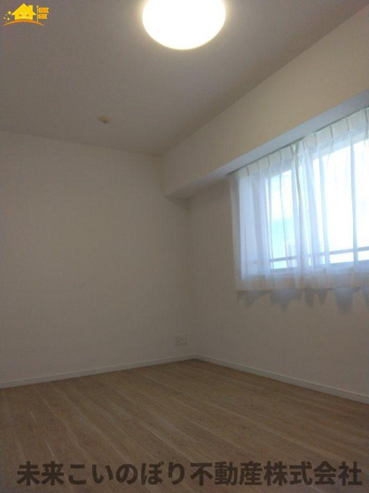 【寝室】 | ビー・サイト | 落ち着いて過ごせるお部屋なので、寝室にいかがでしょうか