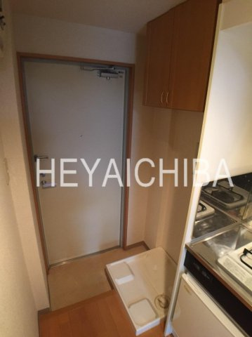 コンフォート松が谷の玄関