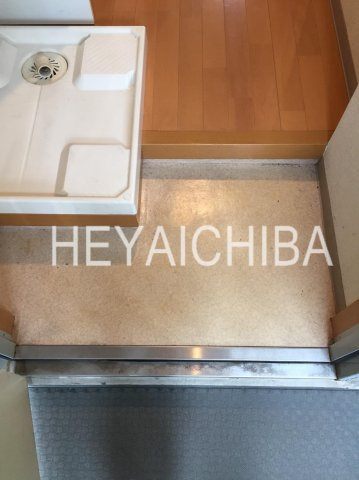 コンフォート松が谷の玄関