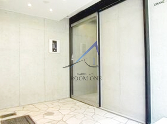 グランツ文京湯島のエントランス|エントランスです。