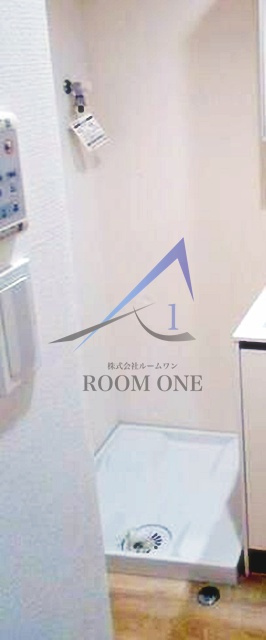 グランツ文京湯島の設備|洗濯機置き場です。