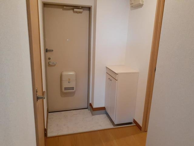 エリール亀井の玄関