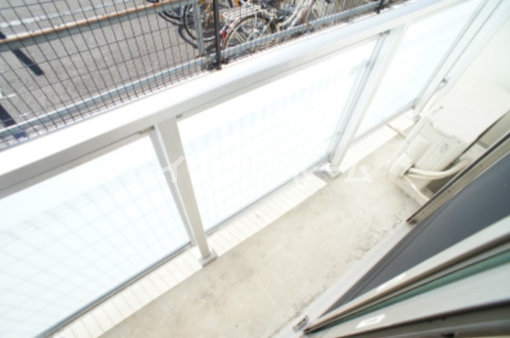 リブリ・鶴瀬のバルコニー|バルコニーからの眺めを楽しみながら食事をしませんか