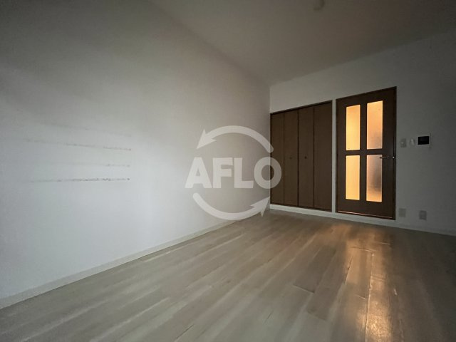 グランドステージ江坂の寝室|グランドステージ江坂　リビング