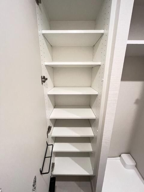 ドゥーエ南千住の収納