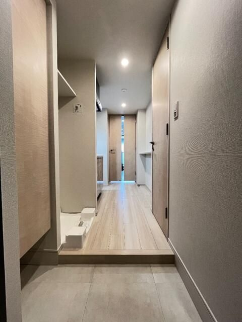 ドゥーエ南千住の玄関