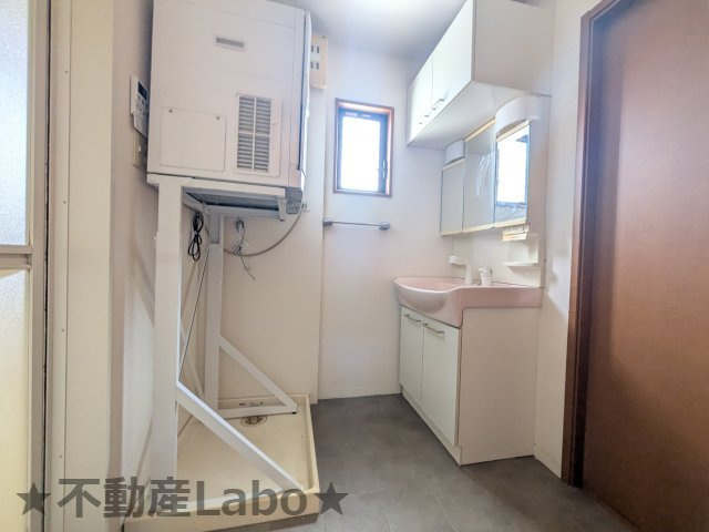 ミュージア春日Bの洗面所