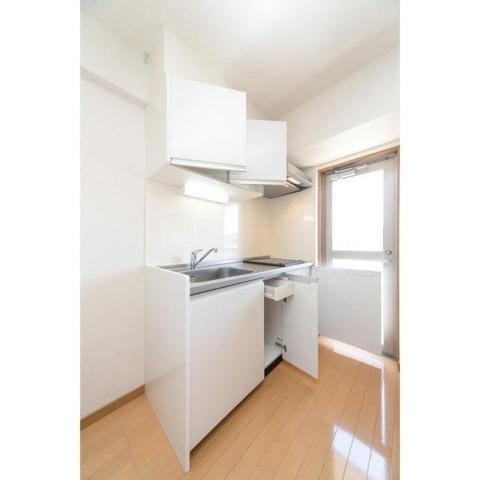 第7アローズ江坂公園のキッチン|第7アローズ江坂公園　キッチン