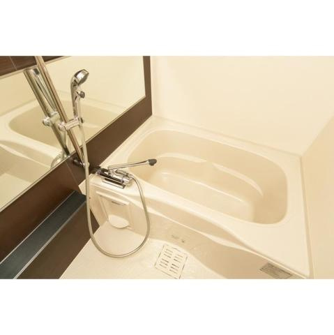 第7アローズ江坂公園の浴室|第7アローズ江坂公園　浴室