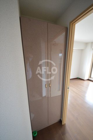 コンフォール南森町の玄関|コンフォール南森町　下駄箱