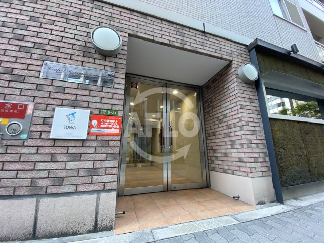 コンフォール南森町のエントランス|コンフォール南森町　エントランス