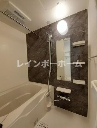 ブレイブ・ブロッサムの浴室