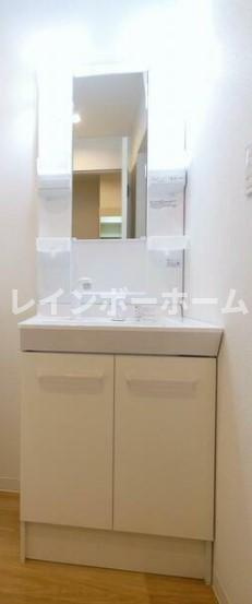 セレステ鶴瀬の独立洗面台