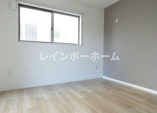 セレステ鶴瀬の居間・リビング