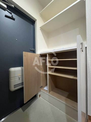 ミラクルセブン江坂の内装|ミラクルセブン江坂　シューズボックス