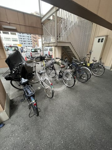 ミラクルセブン江坂のその他|ミラクルセブン江坂　駐輪場