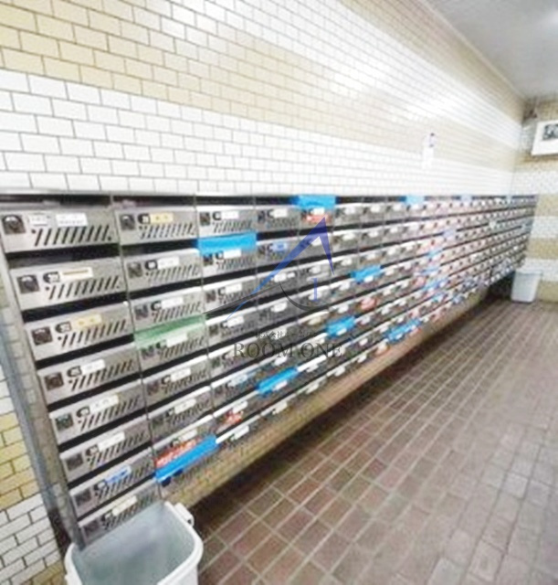 綾瀬プルミエのその他共用部分|集合ポストです。