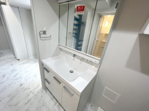 【独立洗面台】